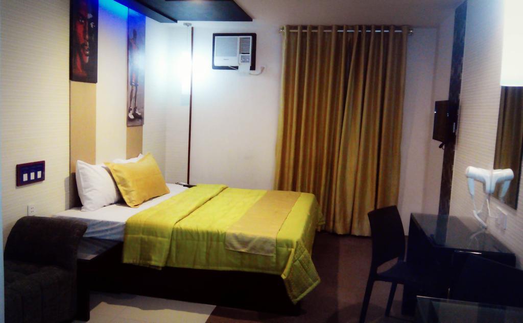 Icon Hotel North Edsa Quezon City Phòng bức ảnh