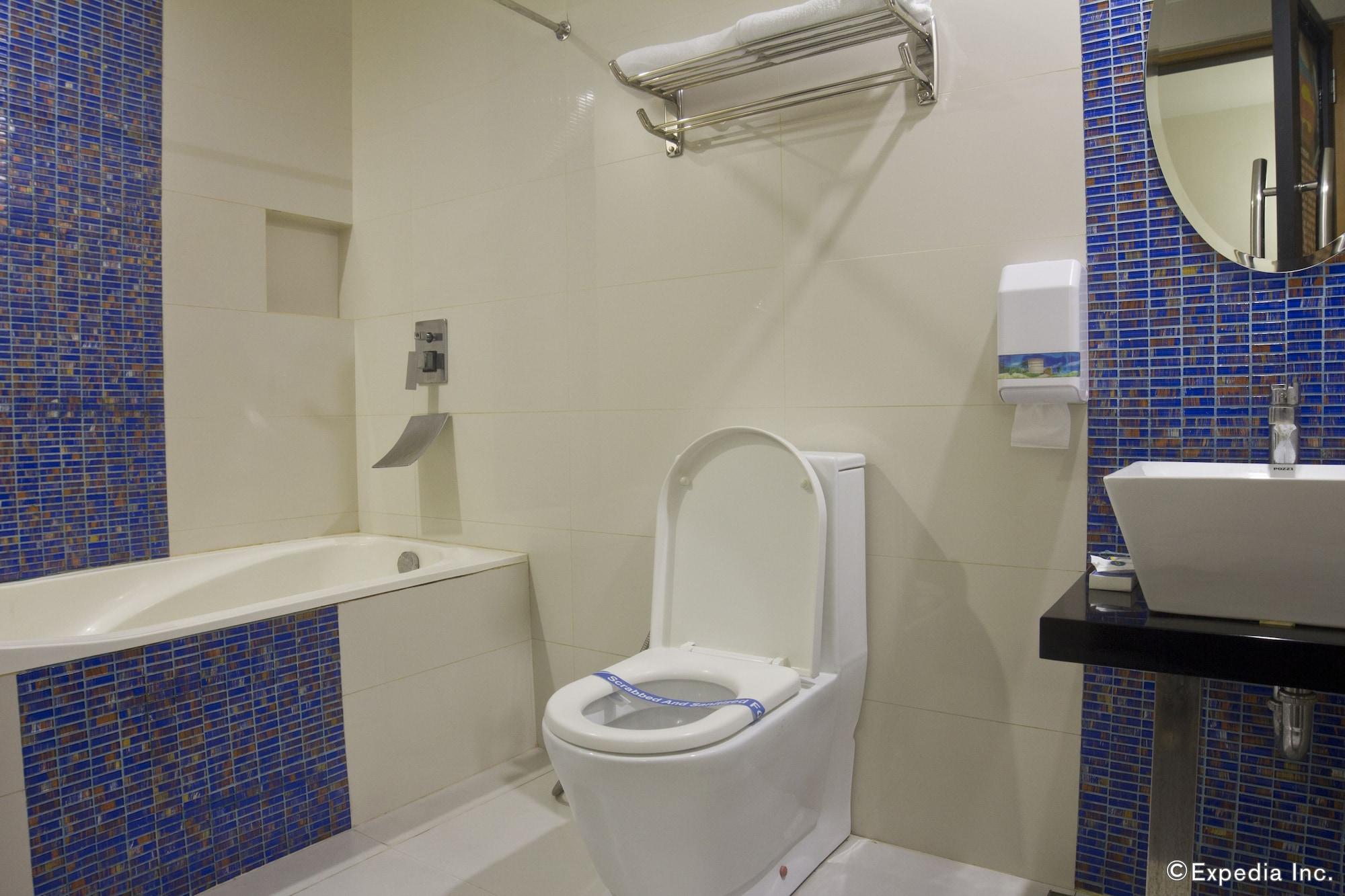 Icon Hotel North Edsa Quezon City Ngoại thất bức ảnh